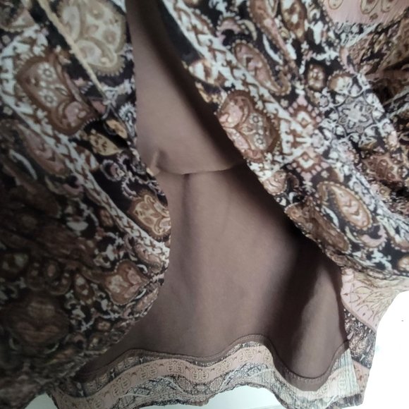 Size M Women's St. John's Bay lined Relaxed Stylish Blouse boho blouse brown - Picture 6 of 6